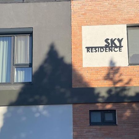 Sky Residence Airport Otopeni 12 Eksteriør billede